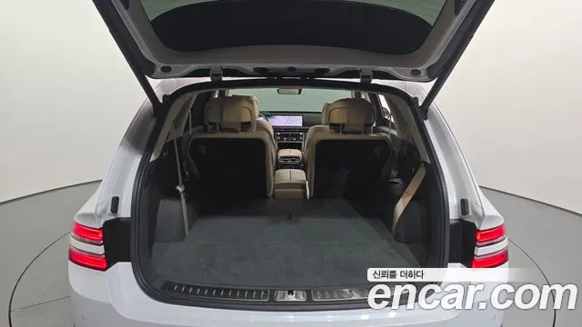 Genesis GV80 — Фото автомобиля 26