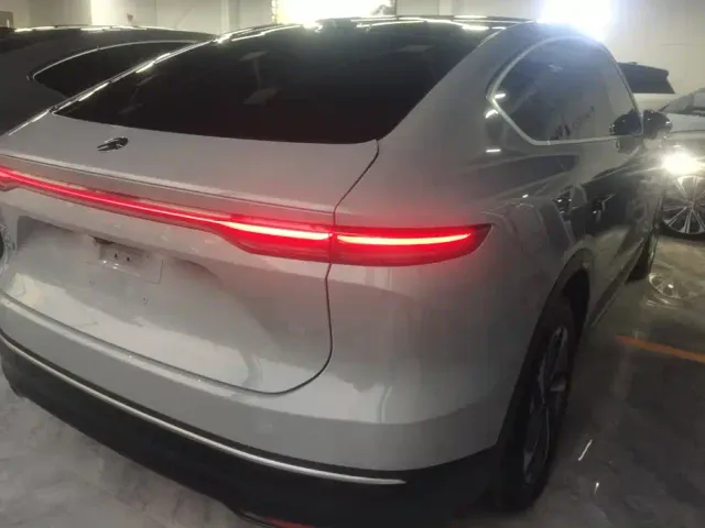 Nio EC7 — Фото автомобиля 3