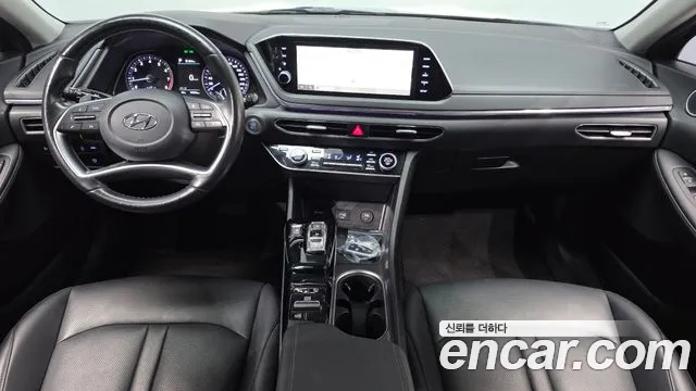 Hyundai Sonata — Фото автомобиля 10