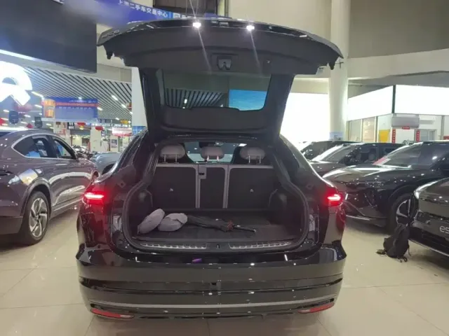 Nio EC6 — Фото автомобиля 18