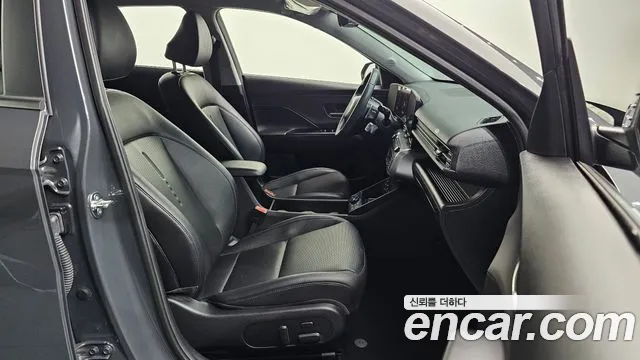 Hyundai Kona SX2 — Фото автомобиля 11