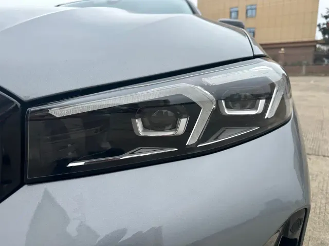 BMW 3 Series — Фото автомобиля 7