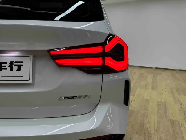BMW X3 — Фото автомобиля 29