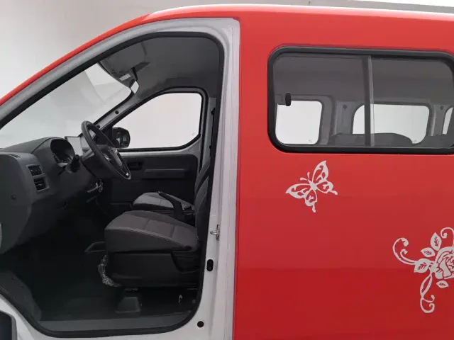 Wuling Yangguang — Фото автомобиля 10