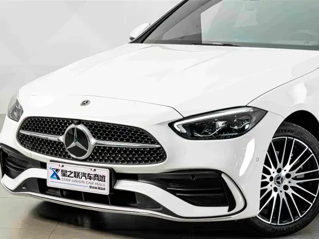 Mercedes-Benz C-Class — Фото автомобиля 2