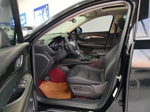 Buick Envision S — Фото автомобиля 9