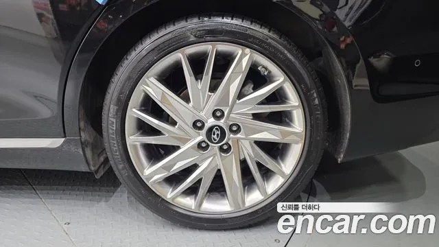 Hyundai Grandeur Новый Grandeur IG — Фото автомобиля 19