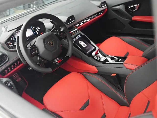 Lamborghini Huracan — Фото автомобиля 8