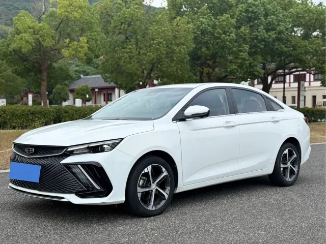 Фотография автомобиля — Geely Emgrand L