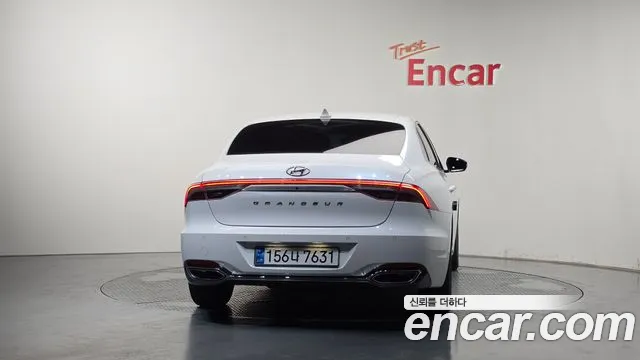 Hyundai Grandeur Новый Grandeur IG 3.0 LPi (Для проката) — Фото автомобиля 4