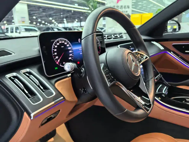 Mercedes-Benz S-Class — Фото автомобиля 6