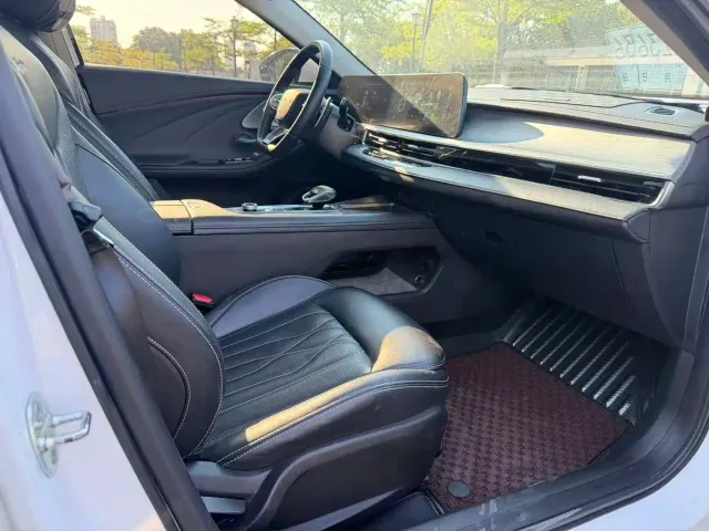 Chery Arrizo 8 — Фото автомобиля 14