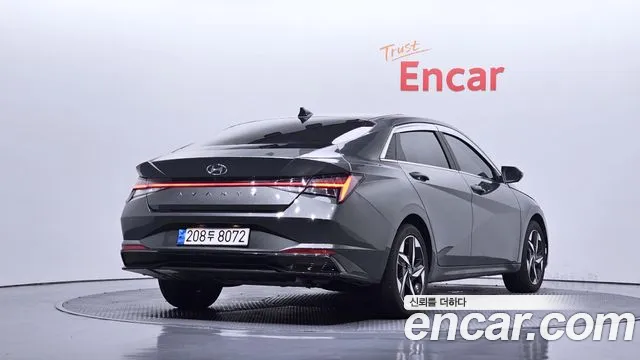 Hyundai AVANTE Inspiration — Фото автомобиля 2