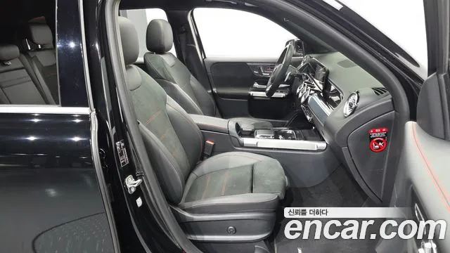 Mercedes-Benz GLB-Class — Фото автомобиля 8