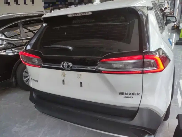 Toyota Wildlander — Фото автомобиля 5