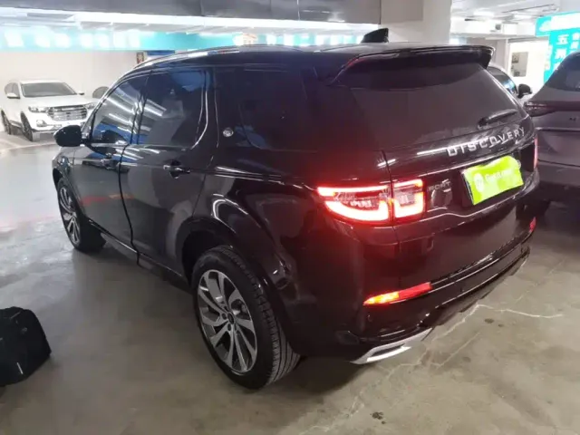 Land Rover Discovery Sport — Фото автомобиля 4