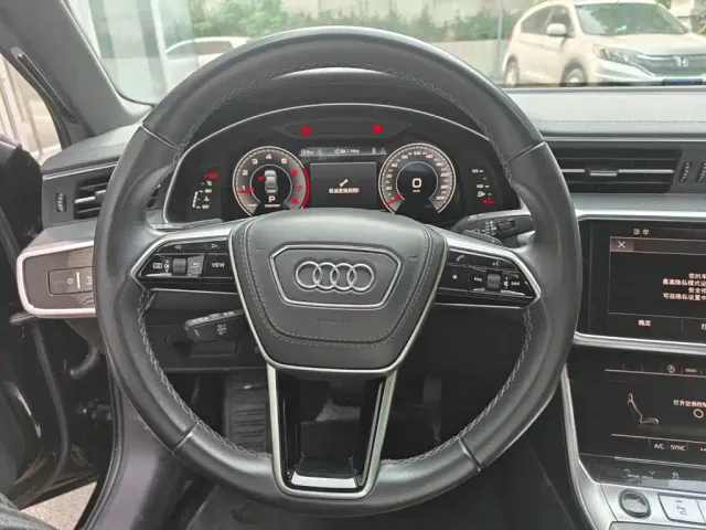 Audi A6L — Фото автомобиля 5