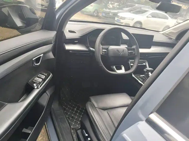 Wuling Asta — Фото автомобиля 15