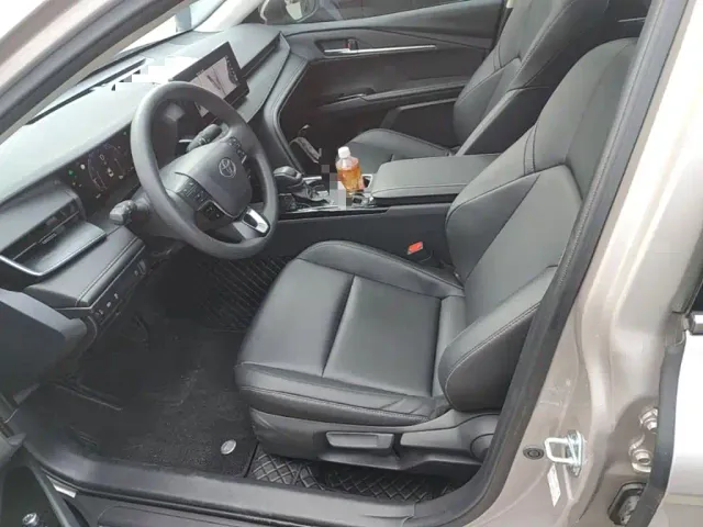 Toyota Camry — Фото автомобиля 14