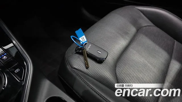 Kia Niro New — Фото автомобиля 30