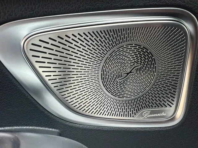 Mercedes-Benz C-Class — Фото автомобиля 16