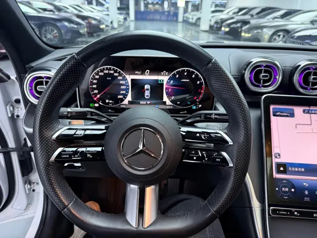 Mercedes-Benz C-Class — Фото автомобиля 10