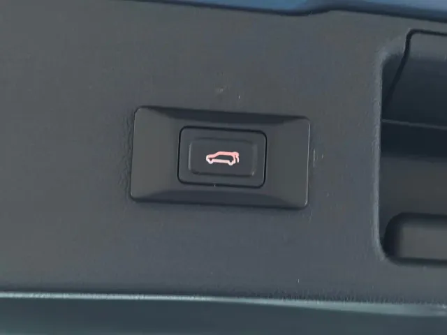Ford Escape — Фото автомобиля 14