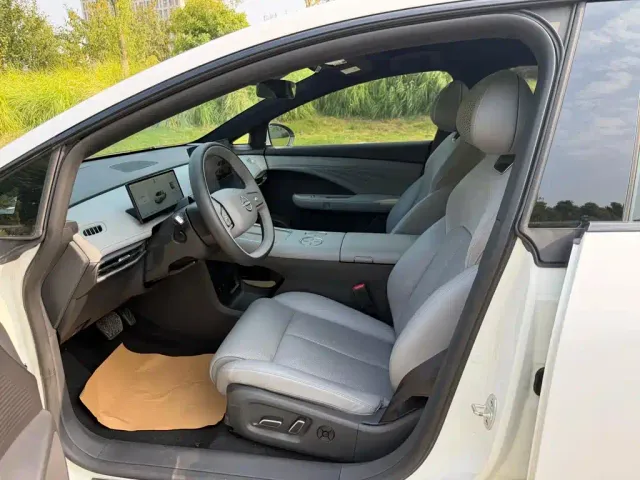 Nissan N7 — Фото автомобиля 4