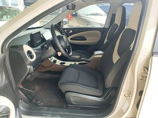 Wuling Bingo — Фото автомобиля 14