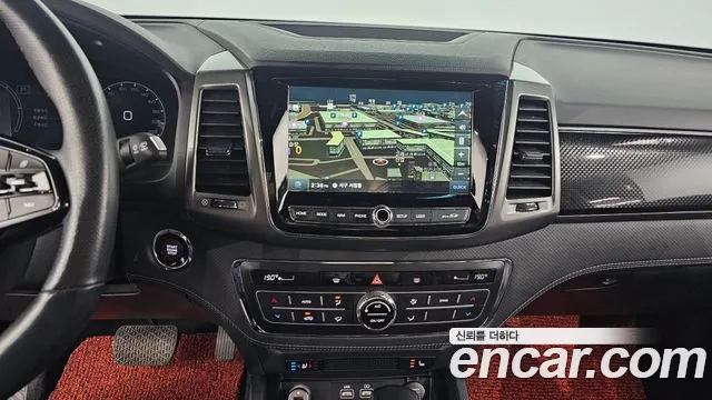 KG_Mobility_Ssangyong Rexton Новый Rexton Sport Khan Дизель 2.2 4WD — Фото автомобиля 14
