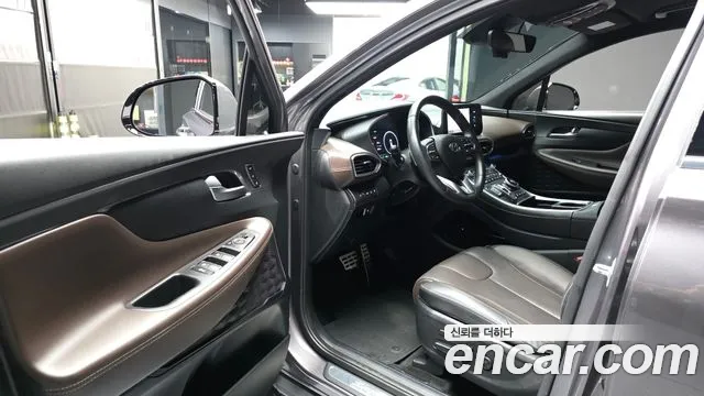 Hyundai Santafe — Фото автомобиля 9