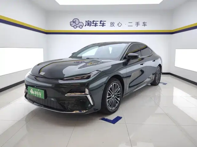 Фотография автомобиля — Geely Galaxy Xingyao 8