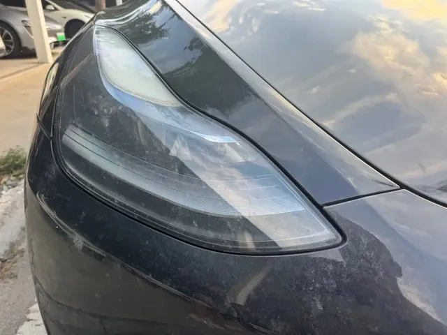 Tesla Model Y — Фото автомобиля 4
