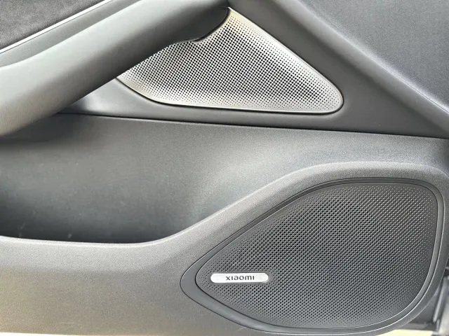 Xiaomi SU7 Ultra — Фото автомобиля 15