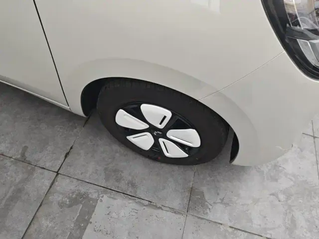 Wuling Hongguang Mini EV — Фото автомобиля 6
