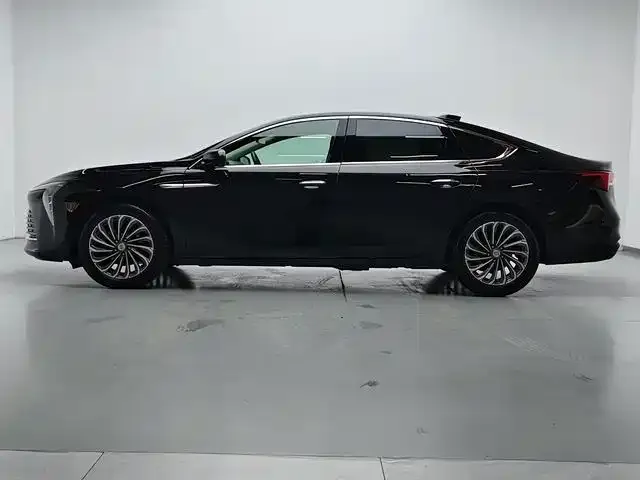 Buick LaCrosse — Фото автомобиля 7