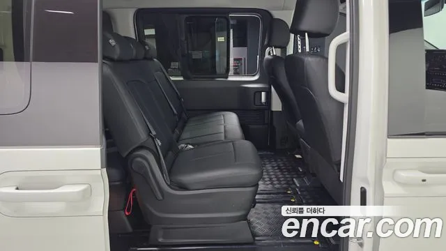 Hyundai Staria — Фото автомобиля 18