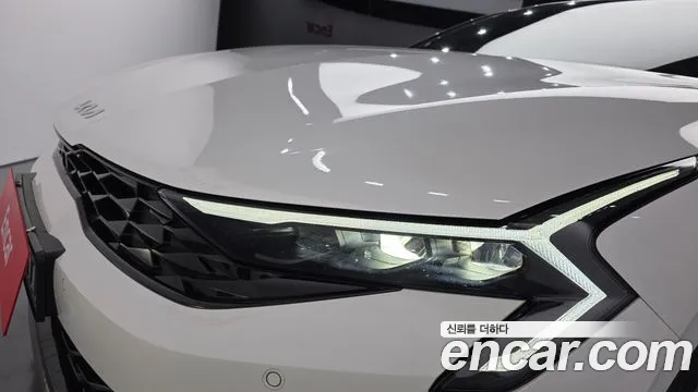 Kia K5 Новый K5 3 поколение 2.0 LPi(Для проката) — Фото автомобиля 20