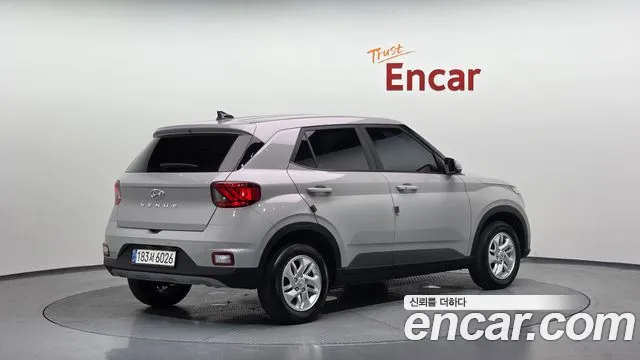 Hyundai Venue Venue 1.6 Premium — Фото автомобиля 2