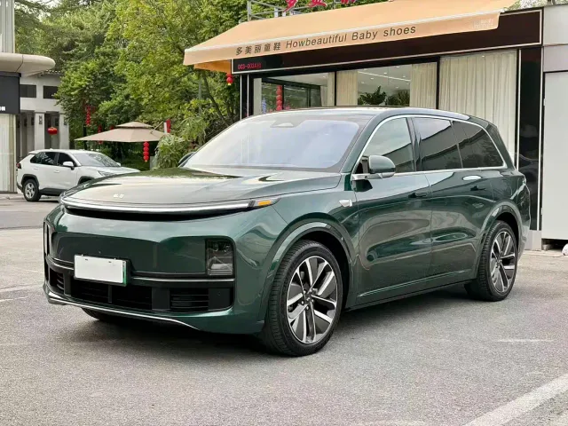 Фотография автомобиля — Li Auto L9