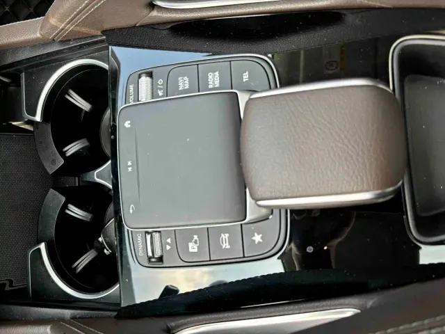 Mercedes-Benz GLE-Class — Фото автомобиля 15