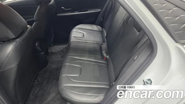 Hyundai AVANTE Новый Avante (CN7) — Фото автомобиля 26
