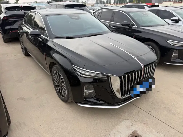 Hongqi H5 — Фото автомобиля 3
