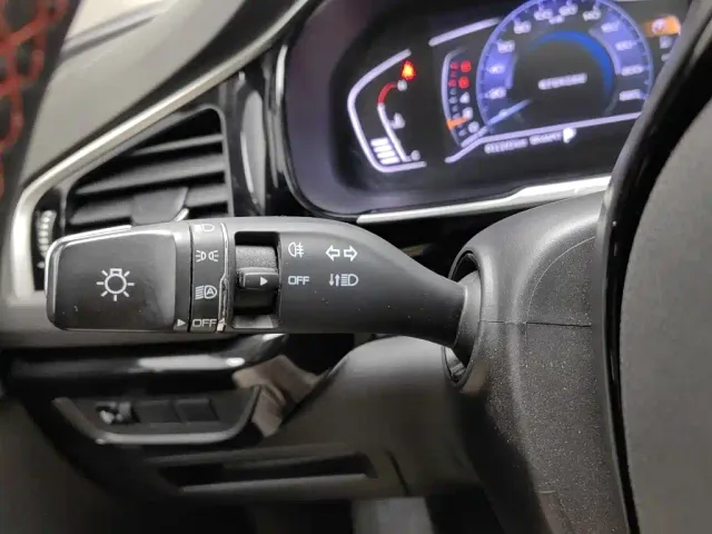 Dongfeng Fengshen AX7 — Фото автомобиля 21