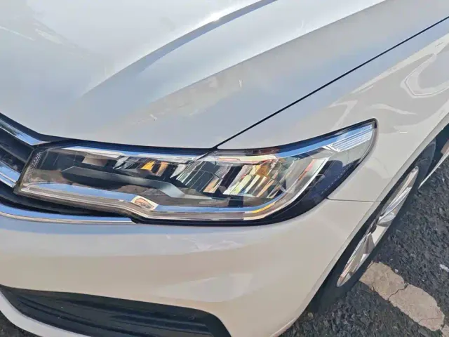 Volkswagen Bora — Фото автомобиля 5