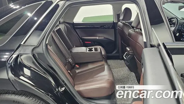 Hyundai Grandeur GN7 — Фото автомобиля 24
