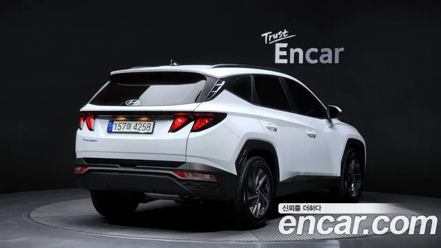 Hyundai Tucson Tucson (NX4) Дизель 2.0 2WD — Фото автомобиля 2