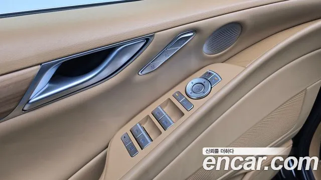 Genesis G80 RG3 — Фото автомобиля 28