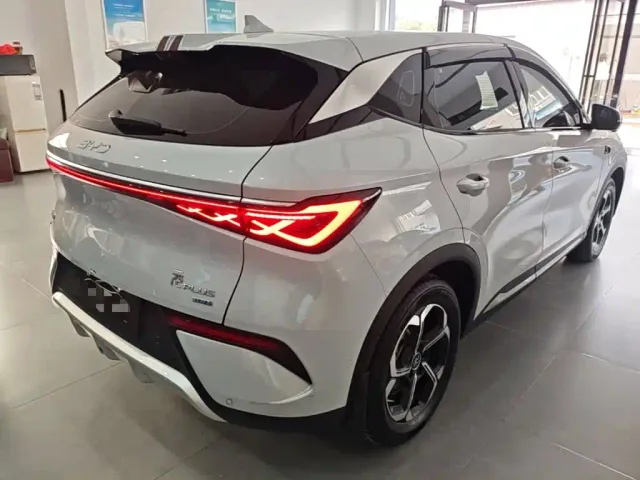 BYD Yuan PLUS — Фото автомобиля 6
