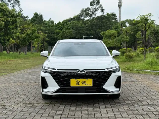 Chery Arrizo 8 — Фото автомобиля 3